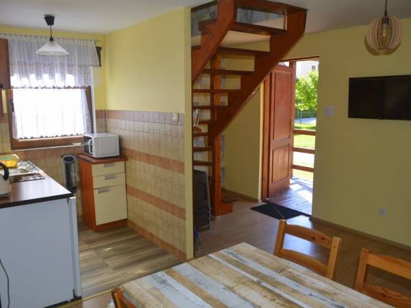 Domki Letniskowe Iza