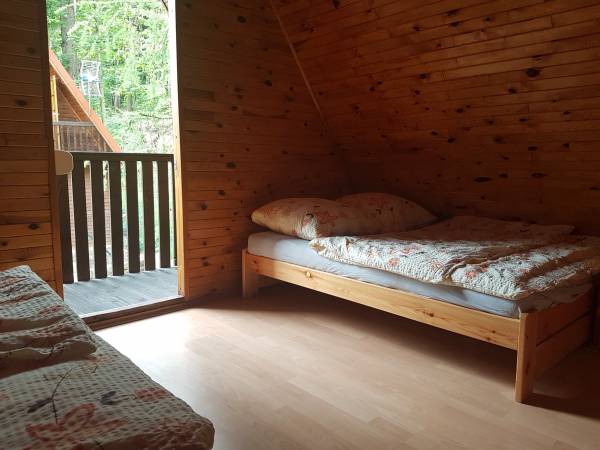 Domek nr 2 (5-10 osobowy)