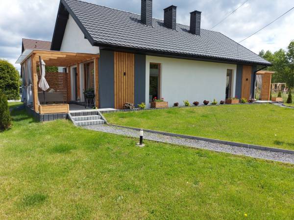 Domki Milo z kominkiem