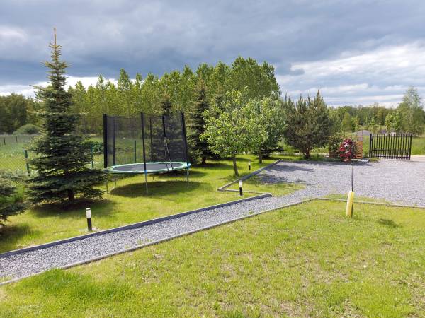 Domki Milo z kominkiem