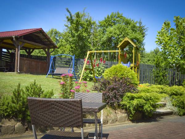 POKOJE GOŚCINNE U BASI