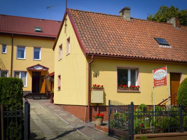 POKOJE GOŚCINNE U BASI