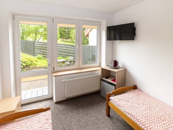 POKOJE GOŚCINNE U BASI