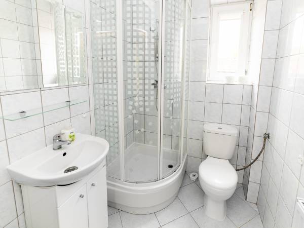 POKOJE GOŚCINNE U BASI