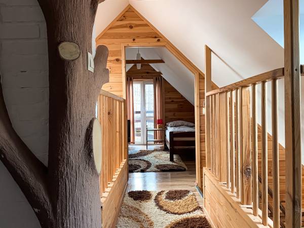 DOMEK II - KORYTARZYK