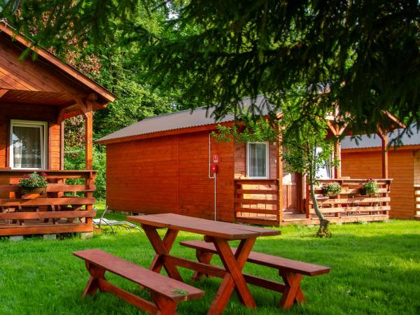 Domki Letniskowe W Ogrodzie