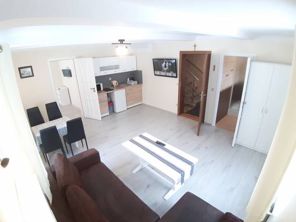 APARTAMENT NR 1A 4 OS.