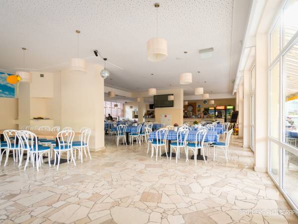 Rodzinny Klub Wypoczynkowy Niebieskie Migdały 