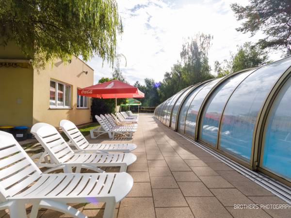 Rodzinny Klub Wypoczynkowy Niebieskie Migdały 