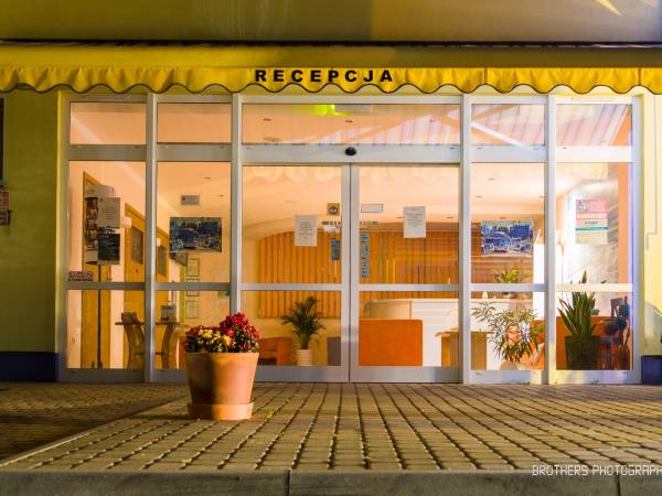 Rodzinny Klub Wypoczynkowy Niebieskie Migdały 