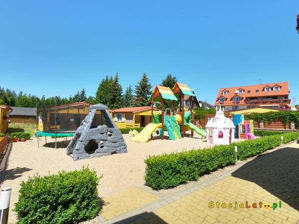 Stacja Lato - domki tylko dla rodzin z dziećmi