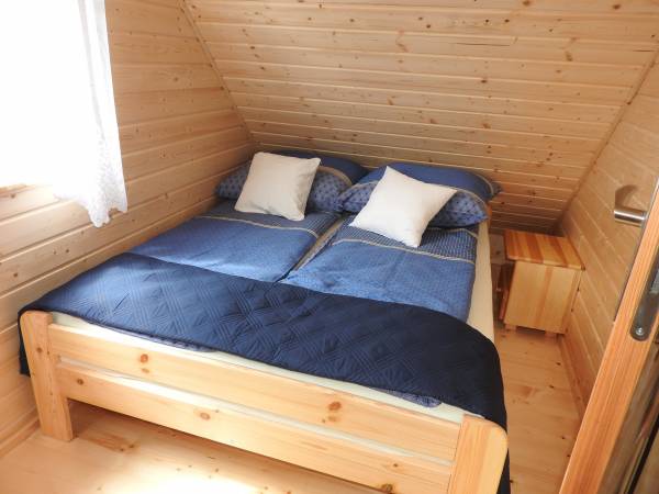 sypialnia małżeńska domek skandynawski