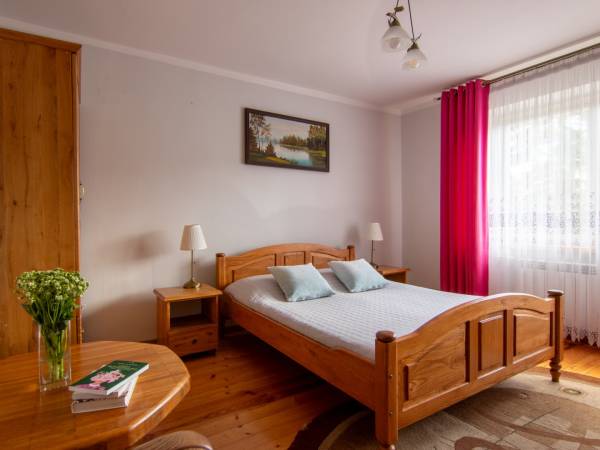 Pokój 2 osobowy z balkonem na 1-wszym piętrze