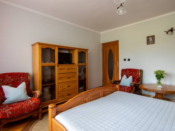 Pokój 2 osobowy z balkonem na 1-wszym piętrze