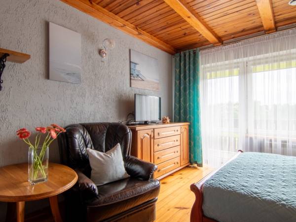 Pokój 2 osobowy z balkonem na 2-gim piętrze