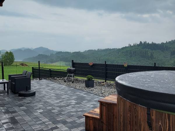 Taras domek czerwony 