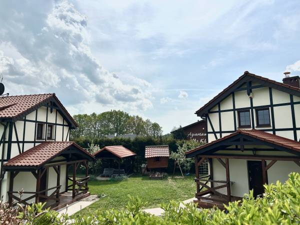 Zaciszan Przystań Dębina: obiekt na zewnątrz.