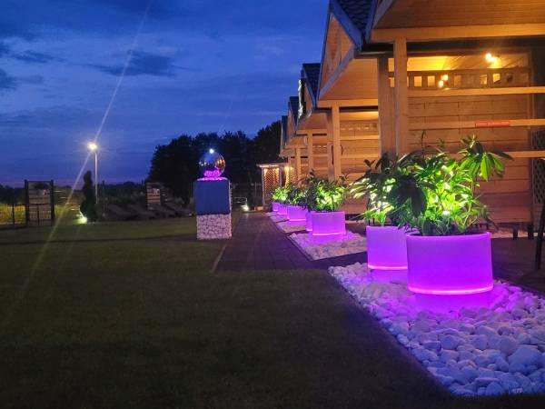 posesja ogólna nocą