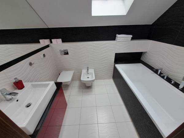 Pok. 5 LUX z kuchnią