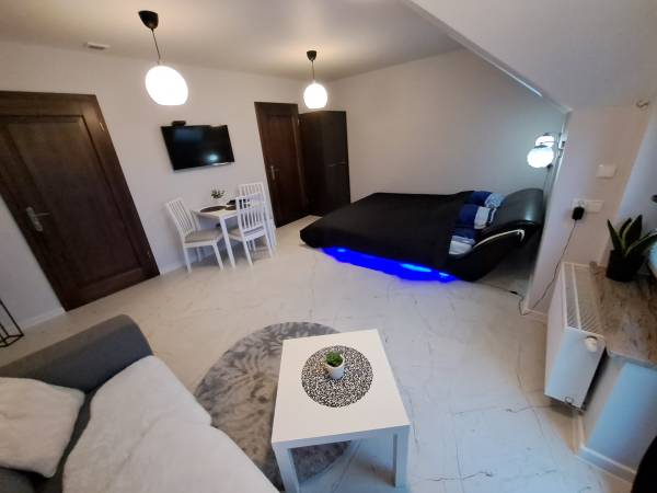 Pok. 5 LUX z kuchnią