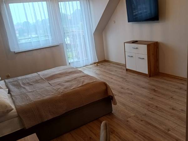 Perełka Pokoje i Domki 