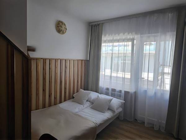 POKÓJ 2-3 OSOBOWY (11)