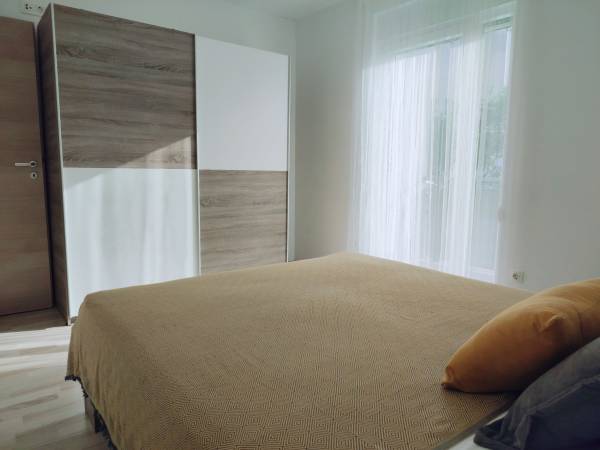 Enelani Apartamenty - tuż obok Trogiru!