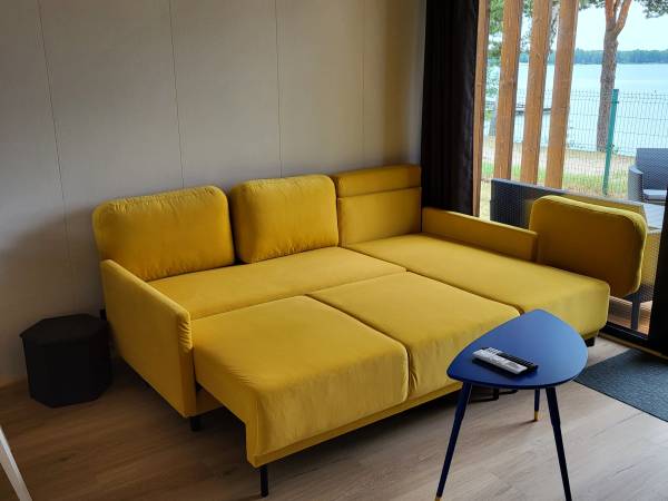 domek premium 4-osobowy salon