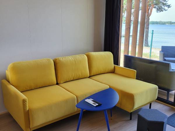 domek premium 4-osobowy salon