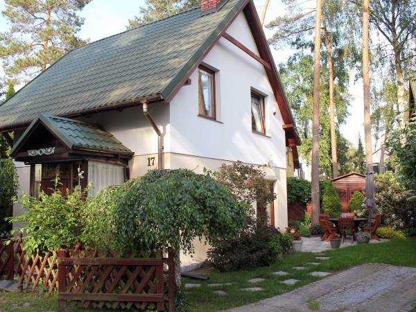 Wjazd i miejsce postojowe