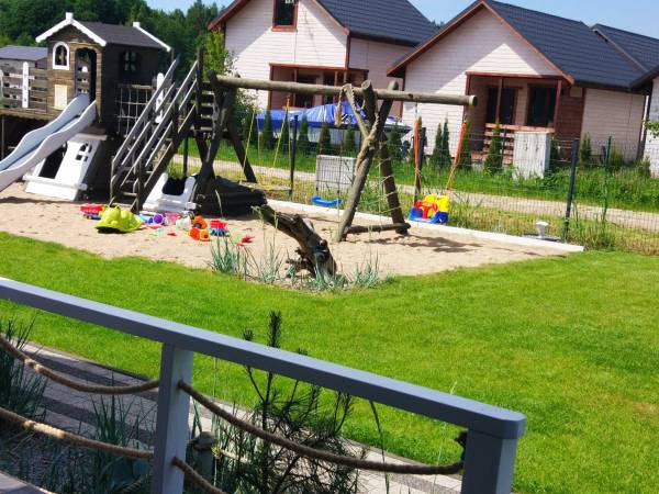 Domki Letniskowe- Linowe Domki