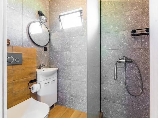 Domek 6 osobowy nr 1