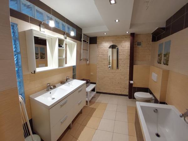 apartament nr 4 łazienka