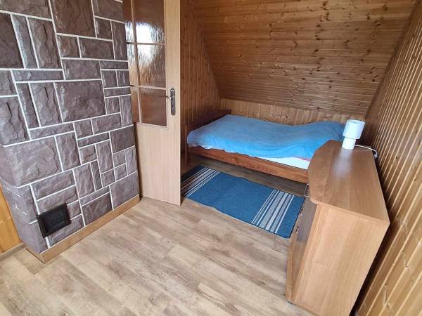 Całoroczne domki pod lasem