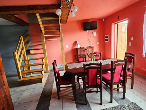 domek czerwony- salon