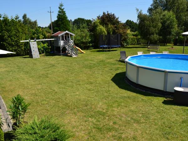 Dom Aurora Pokoje i Apartamenty w Dziwnówku