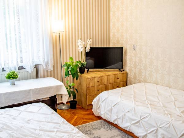 Kwatery RYDZ Częstochowa Pokój nr 3