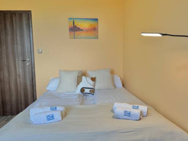 okój nr. 4 z prywatną łazienką 