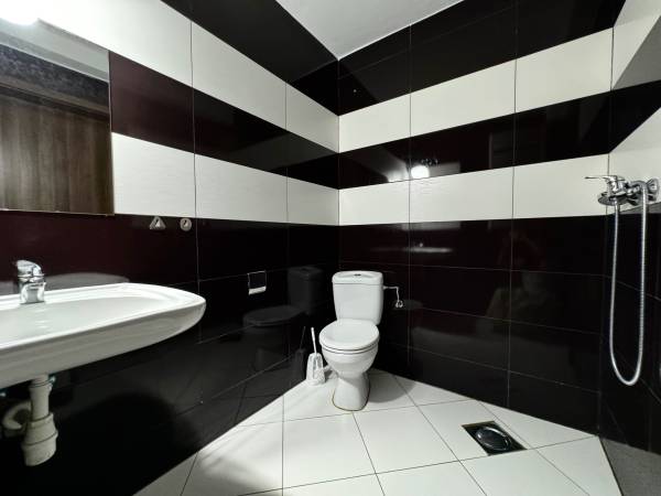 Pokój nr. 7 z prywatną łazienką 