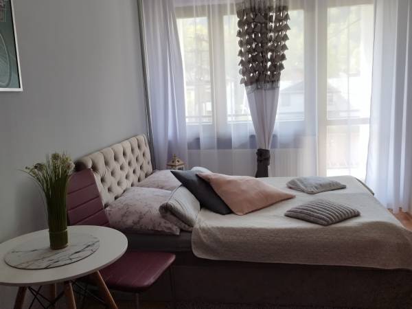 Pokój dwuosobowy z balkonem 