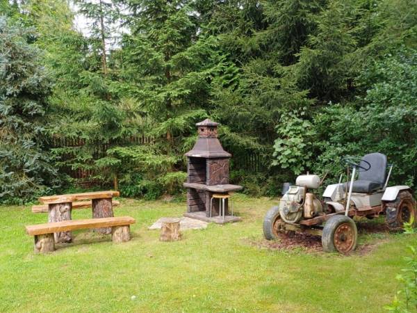 Dom w Gaju (Góry Beskidy)