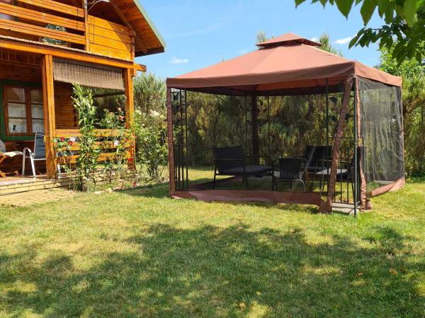 DOMEK RODZINNY NAD JEZIOREM BIAŁYM