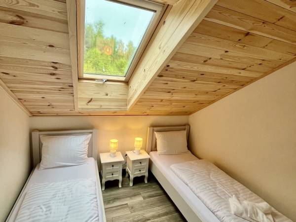 Dworek Wdzydze - Domki i Apartamenty