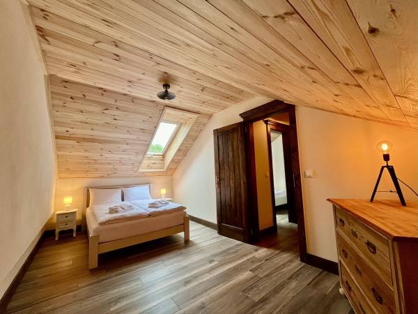 Dworek Wdzydze - Domki i Apartamenty