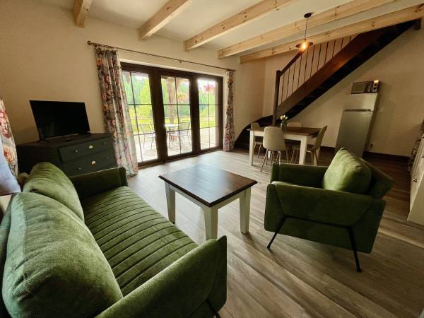 Dworek Wdzydze - Domki i Apartamenty