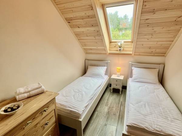 Dworek Wdzydze - Domki i Apartamenty