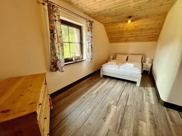 Dworek Wdzydze - Domki i Apartamenty