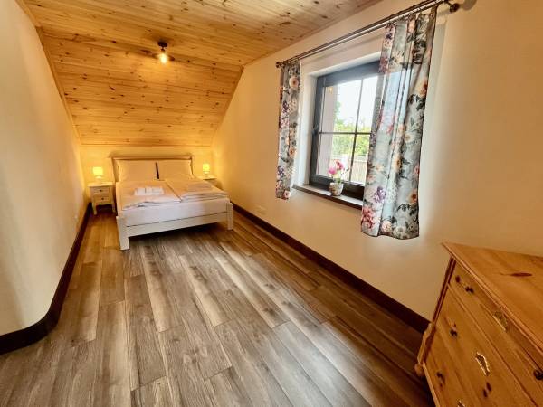 Dworek Wdzydze - Domki i Apartamenty