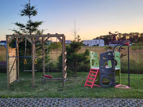 Sarbinowo Modrzewiowe domki nad morzem