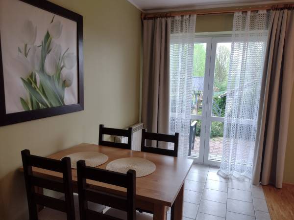 pokój 4 osobowy z łazienką